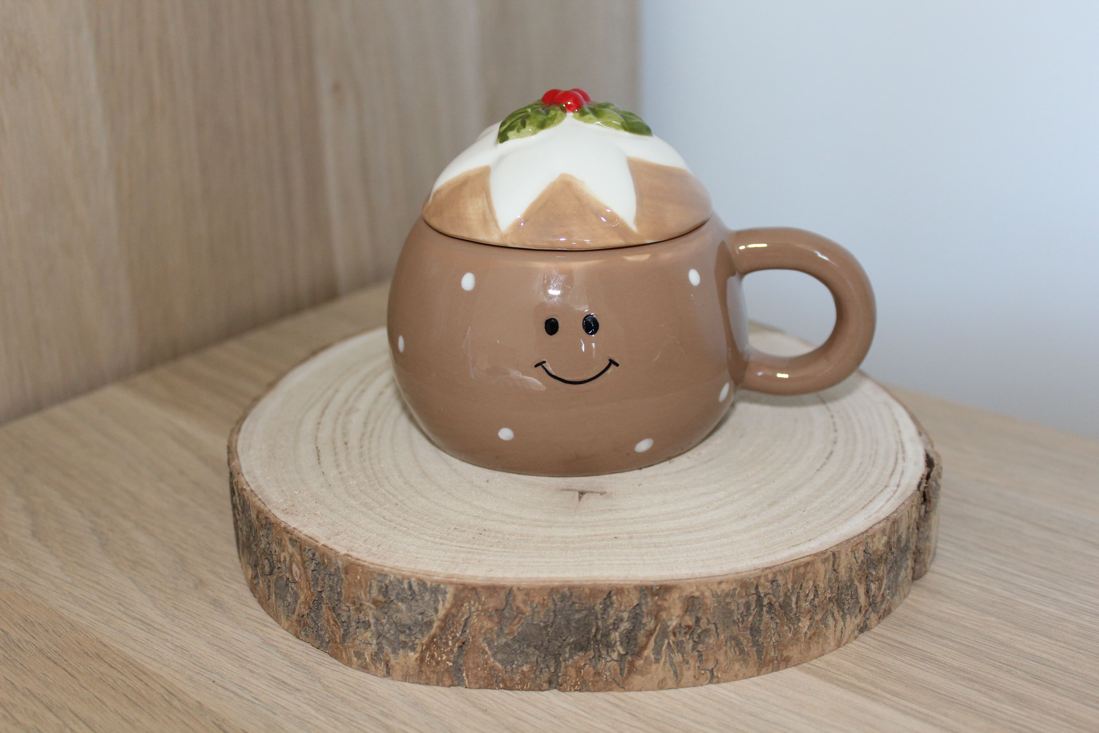 Ceramic Christmas Pud Mug with Lid